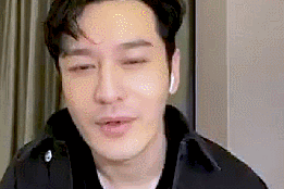 黄晓明表情包动态,笑出腹肌的瞬间，解锁欢乐新姿势！