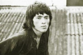 金泰中个人资料,才华横溢的年轻演员，演艺事业璀璨星光